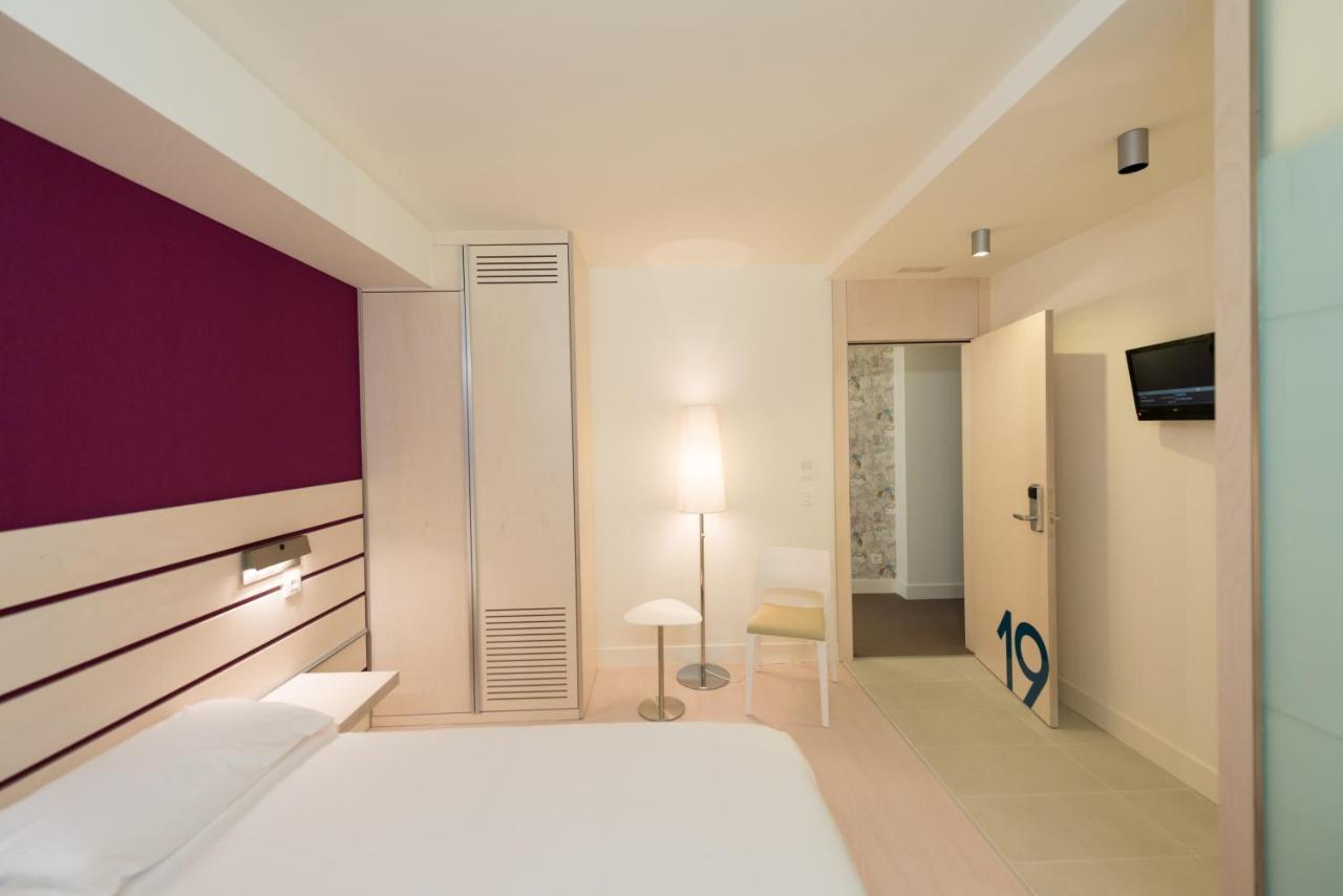 Hotel Boreal Viento Norte Burgo المظهر الخارجي الصورة